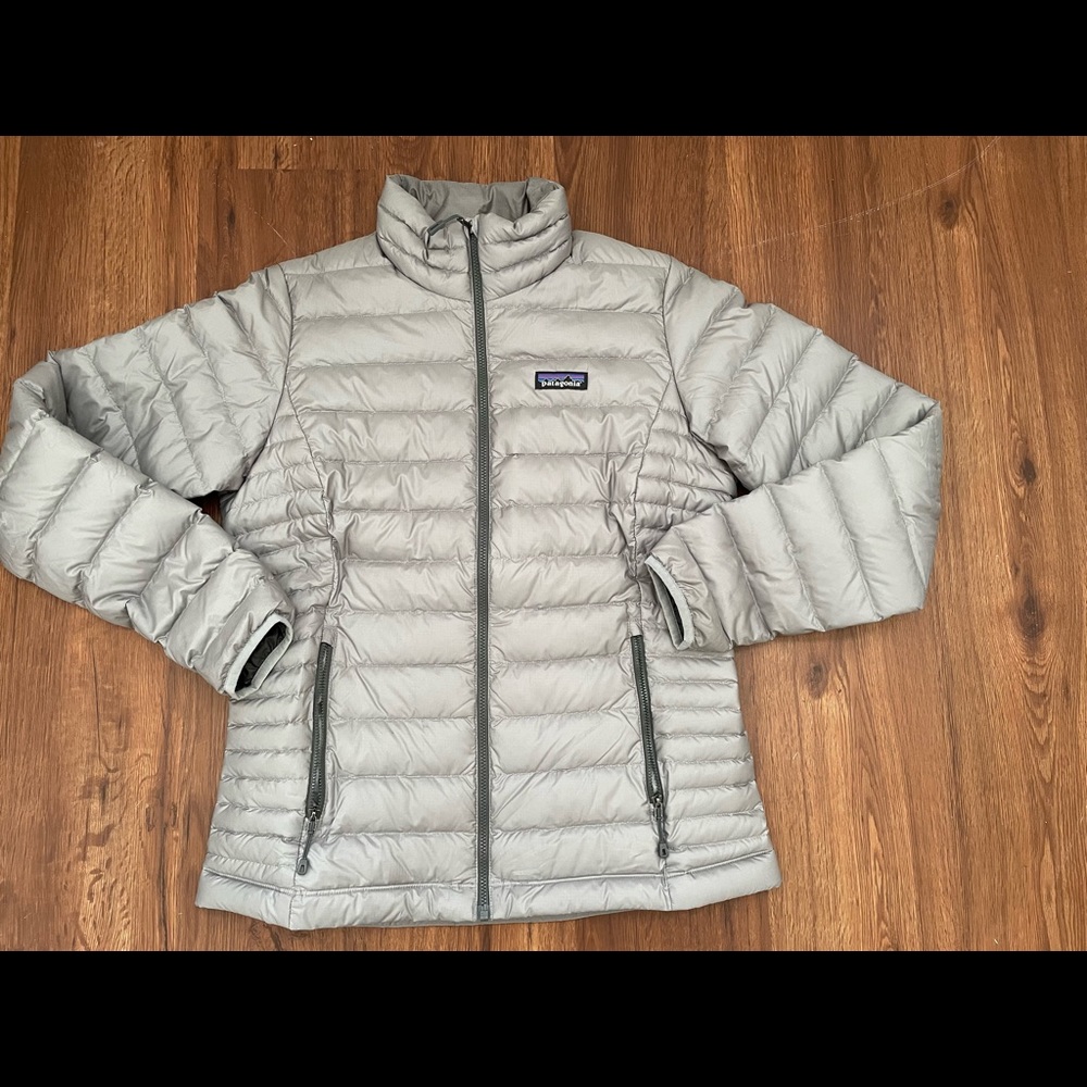 Patagonia Medium Down Sweater Jacket